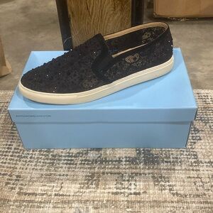 Black bejeweled slip on. Size 9.